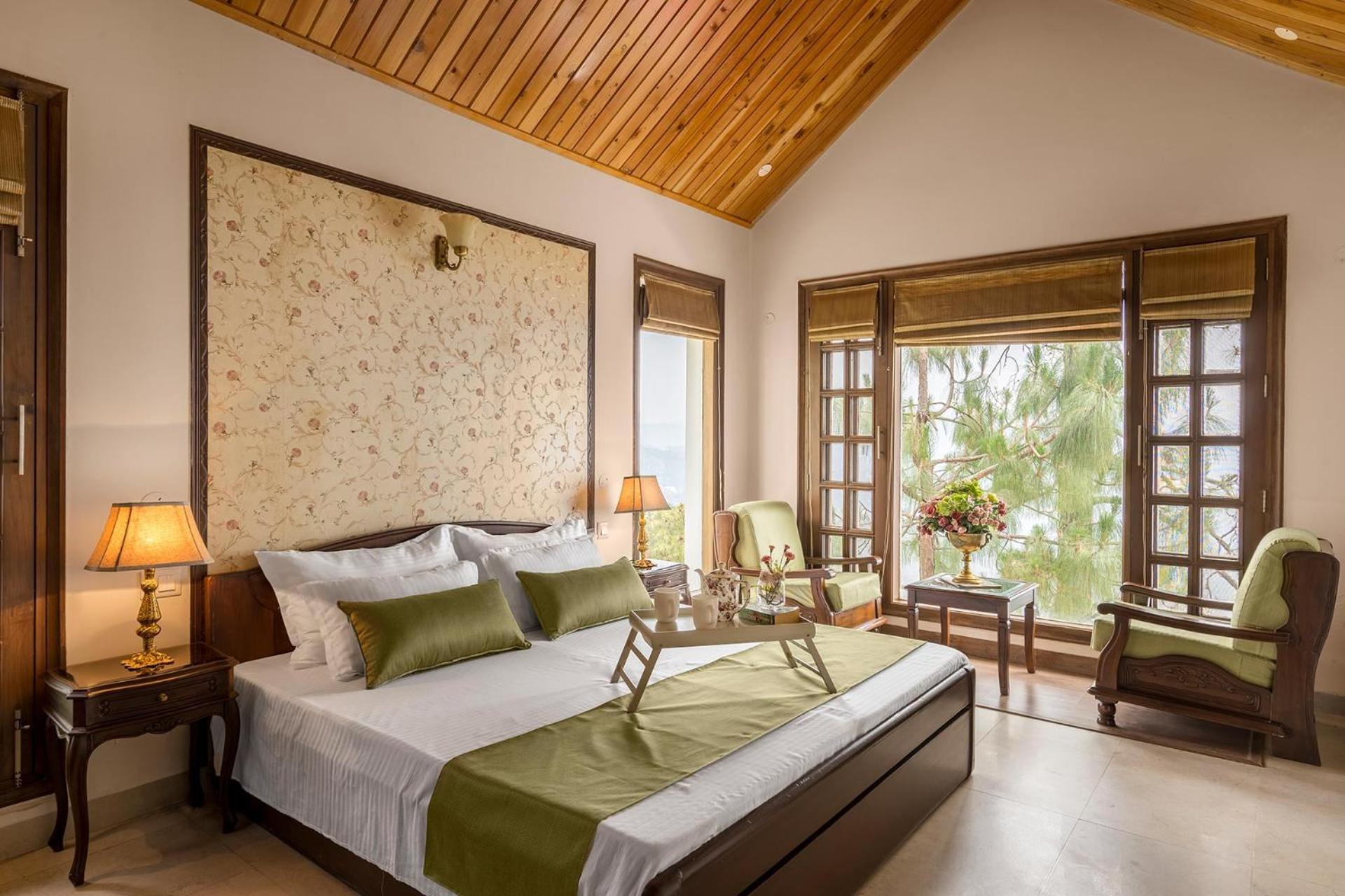 Stayvista At Bellevue With Outdoor Jacuzzi Kasauli Εξωτερικό φωτογραφία