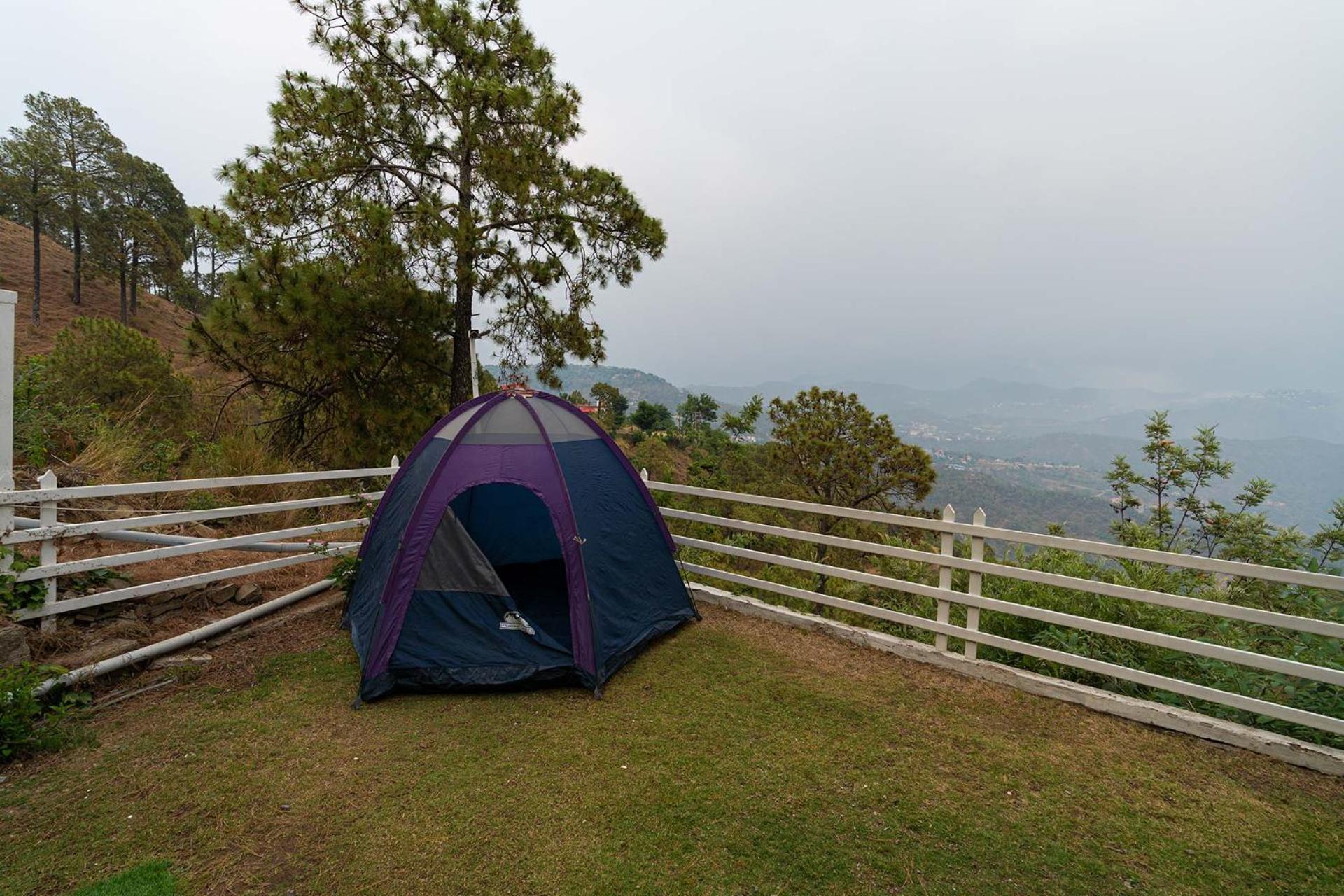Stayvista At Bellevue With Outdoor Jacuzzi Kasauli Εξωτερικό φωτογραφία